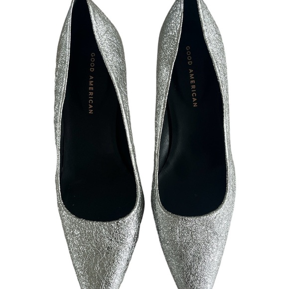 Good American The Icon Pointed Toe pump Heels. Silver crackle leather size 7. - Picture 8 of 10